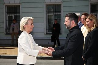 „Vyrobíme 20 milionů dronů.“ Zelenskyj má přelomovou dohodu, komponenty ale dodá Čína