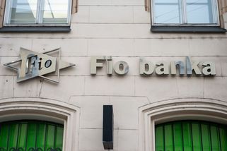 Majitelé Fio banky si vyplatili rekordní dividendu, každý 1,5 miliardy - Seznam Zprávy