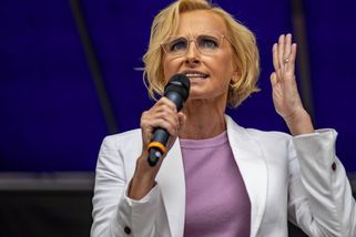 Komunistka Kateřina Konečná si léto umí užít: Tráví ho i s tímto krasavcem