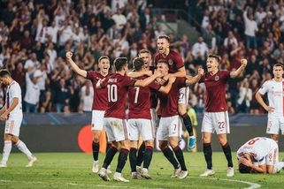 Sparta - Lyon 2:1. Rudí přežili zářez sudího a klepou na dveře Ligy mistrů! - Médium.cz