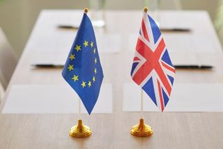 Zástupci států EU schválili účast Británie na půjčce pro Ukrajinu - Seznam Zprávy