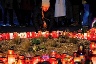 Soud zakázal vysílat minisérii o střelbě na pražské fakultě