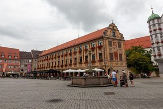Sešvihali ho páskem, sexuálně zneužili. Afghánec a Syřan napadali spolužáka z německé základní školy - Novinky