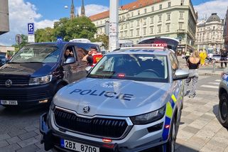 Po Strakonicích běhá muž se zbraní. Místu se vyhněte, varuje policie - Novinky