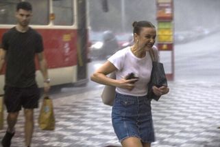 Bouřková past přinese kroupy, přívalový déšť a vichr. Meteorologové zpřesnili, které lokality jsou pod výstrahou