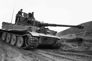 stoplusjednicka.cz/valka/tankovy-klin-panzerwaffe-taktika-tigeru-mela-rozdrtit-rudou-armadu-realita-bojiste-vsak-byla