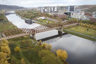 Výtoňský most přestěhujeme do Modřan, rozhodli radní. Krok však musí schválit UNESCO - Zdopravy.cz