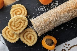 Piškotová roláda s meruňkovým džemem: moučník, na který jsme skoro zapomněli - Novinky