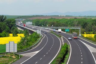 Také letos se dočkáme rozšíření dálnic a nových obchvatů - Garáž.cz
