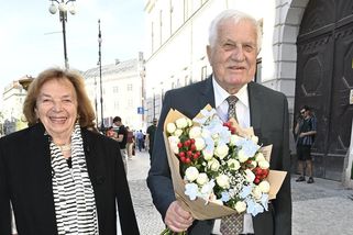 Jiřina Bohdalová slaví 95: Nechybí zástupy VIP ani prezidenti