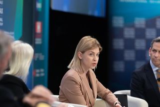Bývalá ukrajinská vicepremiérka Stefanišynová je podezřelá z nezákonného obohacení - Echo24.cz