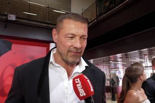 Manželka mu dala definitivně košem: Petr Jákl je ve Varech sám jako kůl v plotě