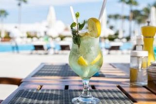 „Zaplatili jsme si all inclusive, ale stejně jsme za alkohol platili,“ stěžuje si cestovatel na egyptský hotel