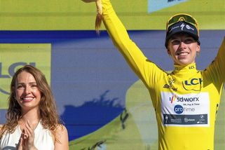 Podezřelé křivky na ženské Tour. Komisaři zkoumali podprsenky závodnic - Sport.cz