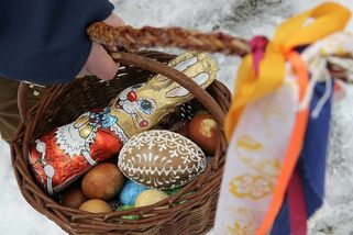 Velikonoční pondělí a jeho tradice: Pomlázka má přinést mládí, rozhodně ne modřiny - Novinky