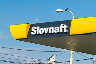 Bratislavskou rafinérií Slovnaft otřásl výbuch - Novinky