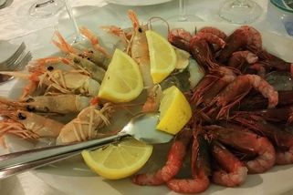 „Češi, nedělejte si v Itálii ostudu,“ vzkazuje českým turistům italský restauratér
