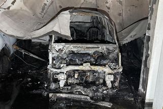 Noční požár v garážích v Třebíči vyhnal čtyři desítky lidí z bytů - Novinky