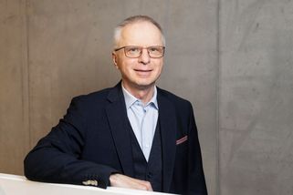 Stát se snaží prodat to nejcennější, říká bývalý šéf ČEZ k plánům vlády - Seznam Zprávy