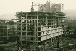 Historické snímky zlínské budovy č. 34, než ji zničil požár - Seznam Zprávy