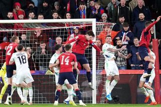 Přijdou Češi o velkou útočnou zbraň? FIFA zavádí před MS devět nových pravidel | TN.cz