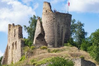 Česko má nejšikmější stavbu světa, ukázalo měření zříceniny Michalovice - Seznam Zprávy