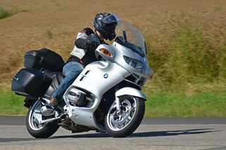 Ojeté motorky s více než 100 000 km? Je to problém? Tyhle stroje to zvládají s přehledem! - Garáž.cz