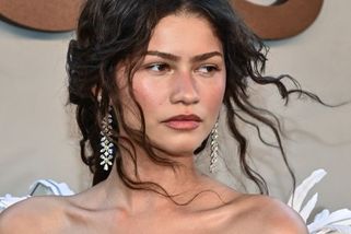 ŽENA-IN - Zendaya ovládla premiéru Nolanova velkofilmu. Andělským outfitem zastínila všechny kolegyně