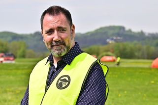 Práci na ministerstvu dostal další influencer. Živí se jako řidič - Seznam Zprávy