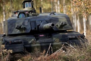 securitymagazin.cz/defence/britsky-mbt-challenger-3-je-bez-prevodovky-londyn-celi-dalsi-katastrofe-1404074440.html?utm_source=www.seznam.cz&utm_medium=seznam_distribuce&utm_campaign=lide