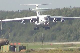 Rusové riskují vzácné letouny včasné výstrahy. Strach z ukrajinských střel a dronů je velký - Novinky