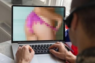 Češi patří k nejohroženějším. Sextortion jede na plné obrátky - Novinky