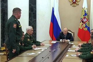 Putin přeskupil velení armády - Novinky