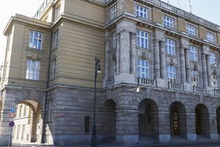 FF UK chce zrušit translatologii. Proti jsou studenti i odborníci