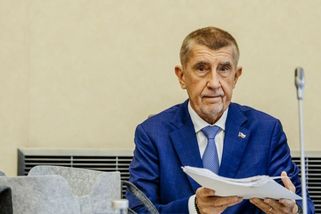Nikdy nezpochybňujte voliče ANO, smál se Staněk. Dle průzkumu mají za lídra opozice Babiše
