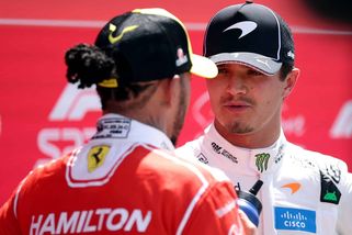Norris připravil Hamiltona o pole position, Brita pak trest odsunul na páté místo - Sports News 24
