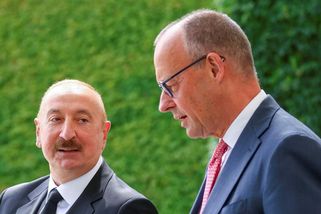 Tajná schůzka Rusů a Němců k válce vyvolala pozdvižení. Všichni od ní dali ruce pryč