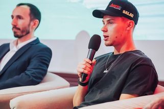 Senzační triumf! Salač poprvé v kariéře vyhrál závod MS - Sport.cz