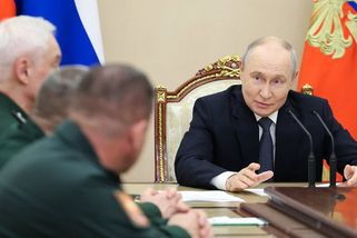 Putin si vyšlápl na politické emigranty, zbavil je takřka všech občanských práv