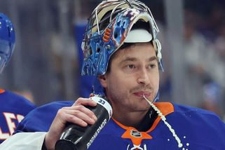NHL | Brankář Rittich se v NHL stěhuje - Sport.cz