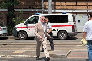 Druhý řidič jel v protisměru, brání se Turek - Novinky