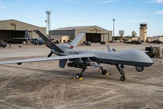 Pentagon přiznal nepříjemnou realitu. Spojené státy výrazně zaostávají za Ukrajinou ve výrobě bojových dronů