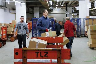 Konec levných zásilek z Číny. Od července zdraží nákupy na Temu i Sheinu - Novinky