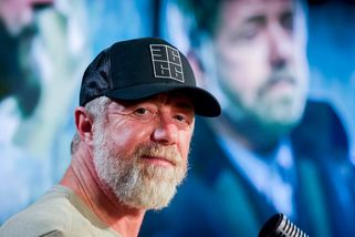 Nový film s Langmajerem bere diváky za srdce. Mluví o jeho nejlepší roli v kariéře a zmiňují i Oscara - VIPshow