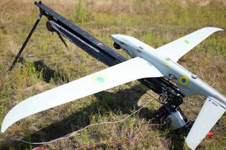 Tak to je konec, Rusové ho nevidí ani v mlze. Ukrajinský Shark-M startuje bez GPS a umí uniknout stíhacím dronům