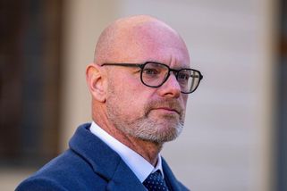Ptali se na sebevražedné myšlenky. Plaga si kvůli testování žáků předvolal ústředního školního inspektora - Novinky