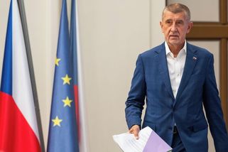 Babiš připustil mimořádnou platbu důchodcům - Novinky