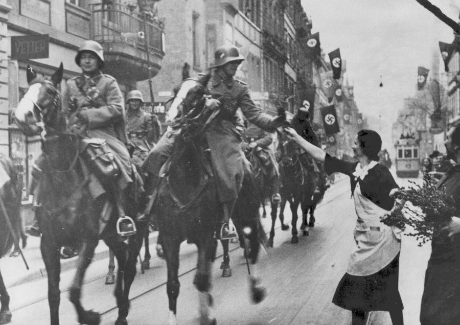 Obsazení Porýní v březnu 1936: Hitler si otestoval bojechtivost Britů a Francouzů