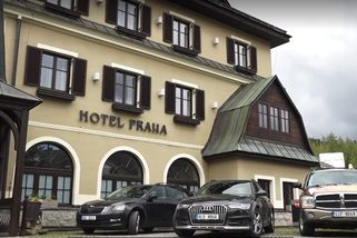 Je mi z toho nevolno, říká hoteliér k rušení silvestrovských oslav - Seznam Zprávy