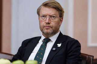 Ruský soud vyloučil opoziční protiválečnou stranu Jabloko z nadcházejících voleb - Seznam Zprávy